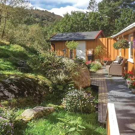 Awesome In With Jacuzzi Holiday home