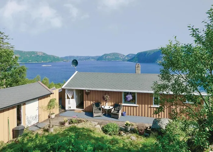 Semesterbostad In With Wifi Farsund